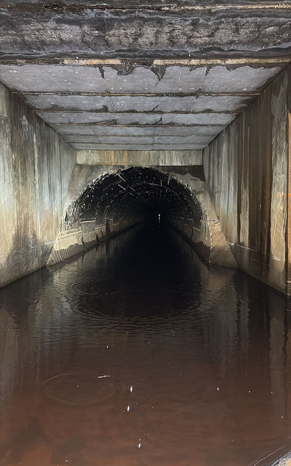 Confined Space Entry: Medium and High Risk Confined Space Entry: Medium and High Risk